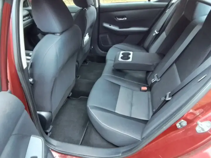 Nissan Sentra 2020 photo 3
