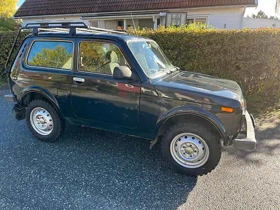 Lada Niva 2012 photo 3