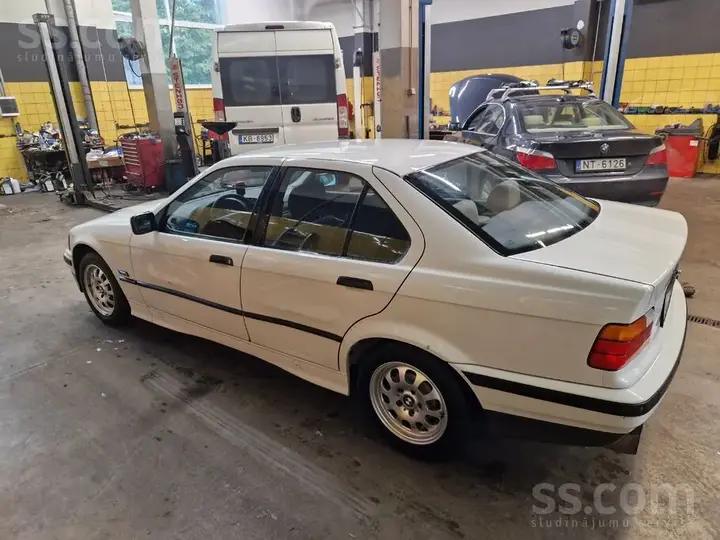 BMW E36