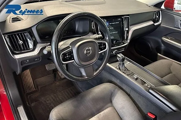 Volvo V60 2019 photo 4