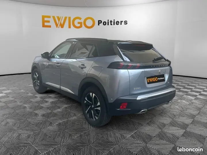 Peugeot 2008 2021 photo 5