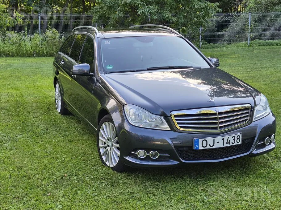 Mercedes-Benz C350