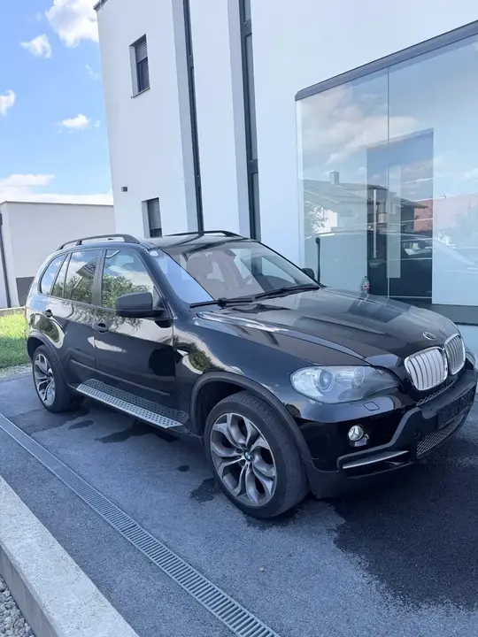 BMW X5 2008 photo 2