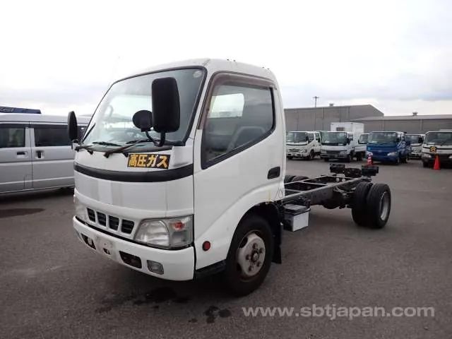Toyota Dyna 2006 photo 2