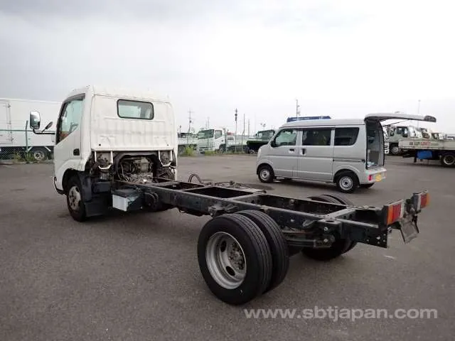 Toyota Dyna 2006 photo 3