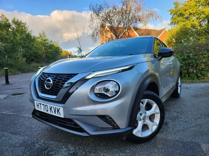 Nissan Juke 2021 photo 2