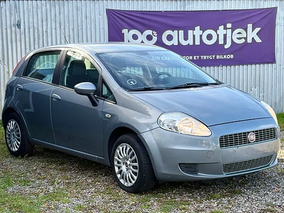 Fiat Grande Punto 2009 photo 2