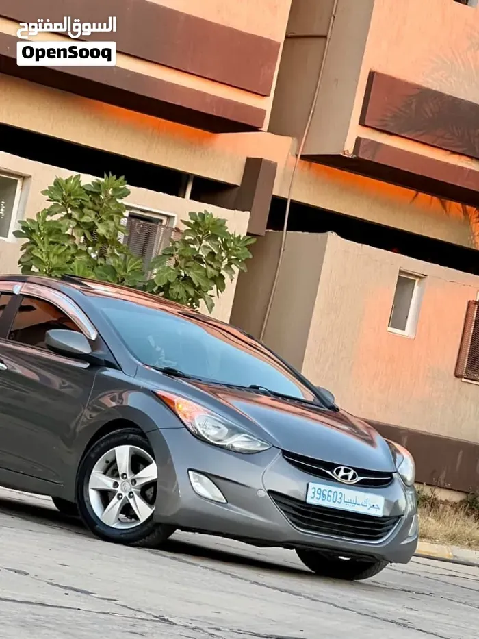Hyundai Elantra 2012 photo 5