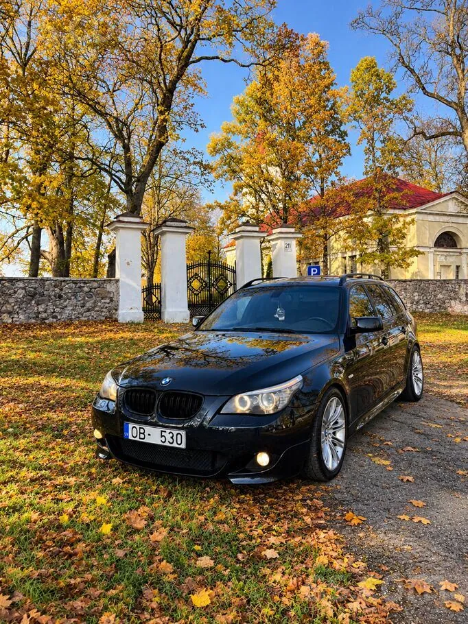 BMW 530