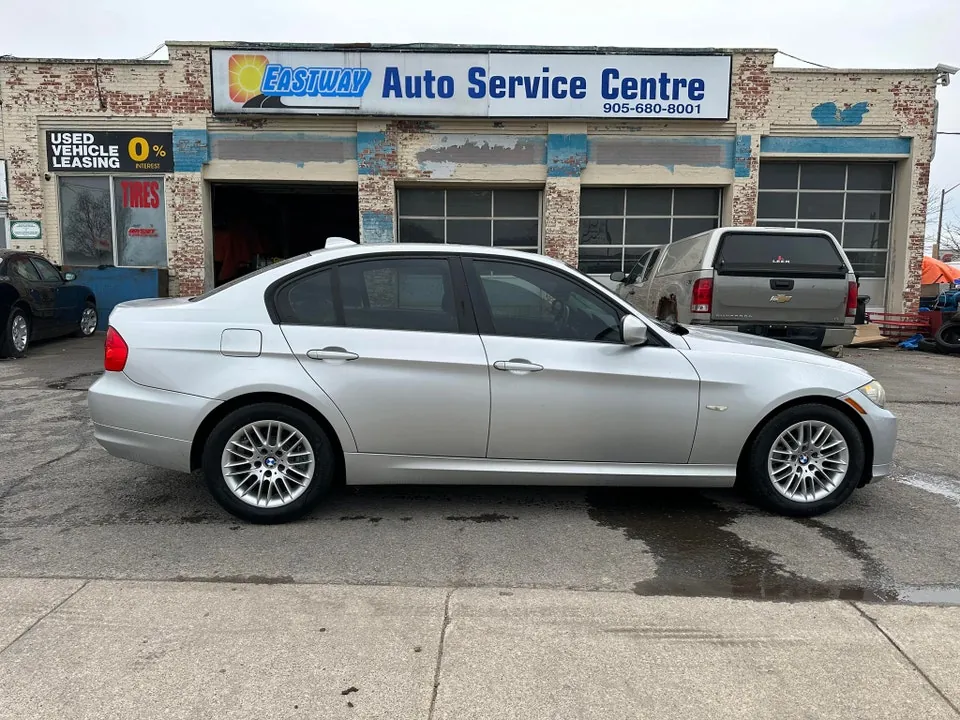 BMW 3 Series 2009 photo 5