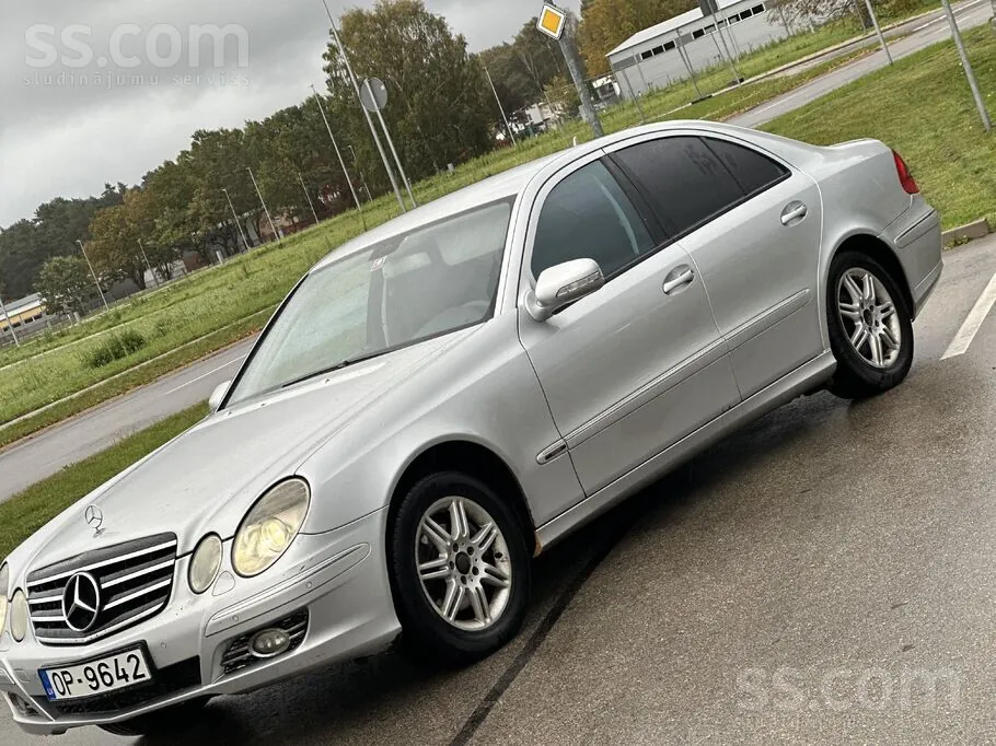 Mercedes-Benz E220 2007 photo 2