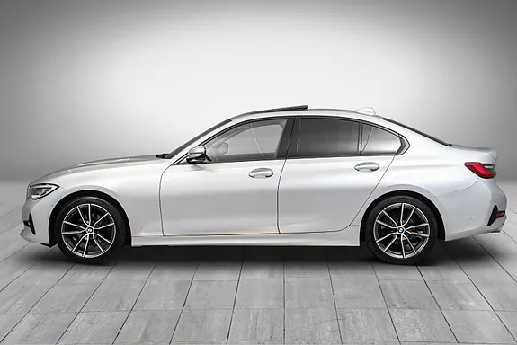 BMW 320D 2019 photo 2