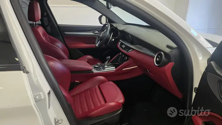Alfa Romeo Stelvio 2018 photo 4
