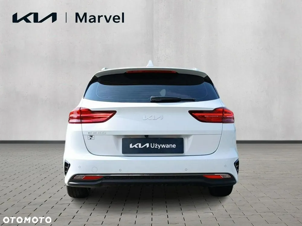 Kia Ceed 2023 photo 4