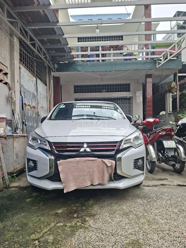 Mitsubishi Attrage