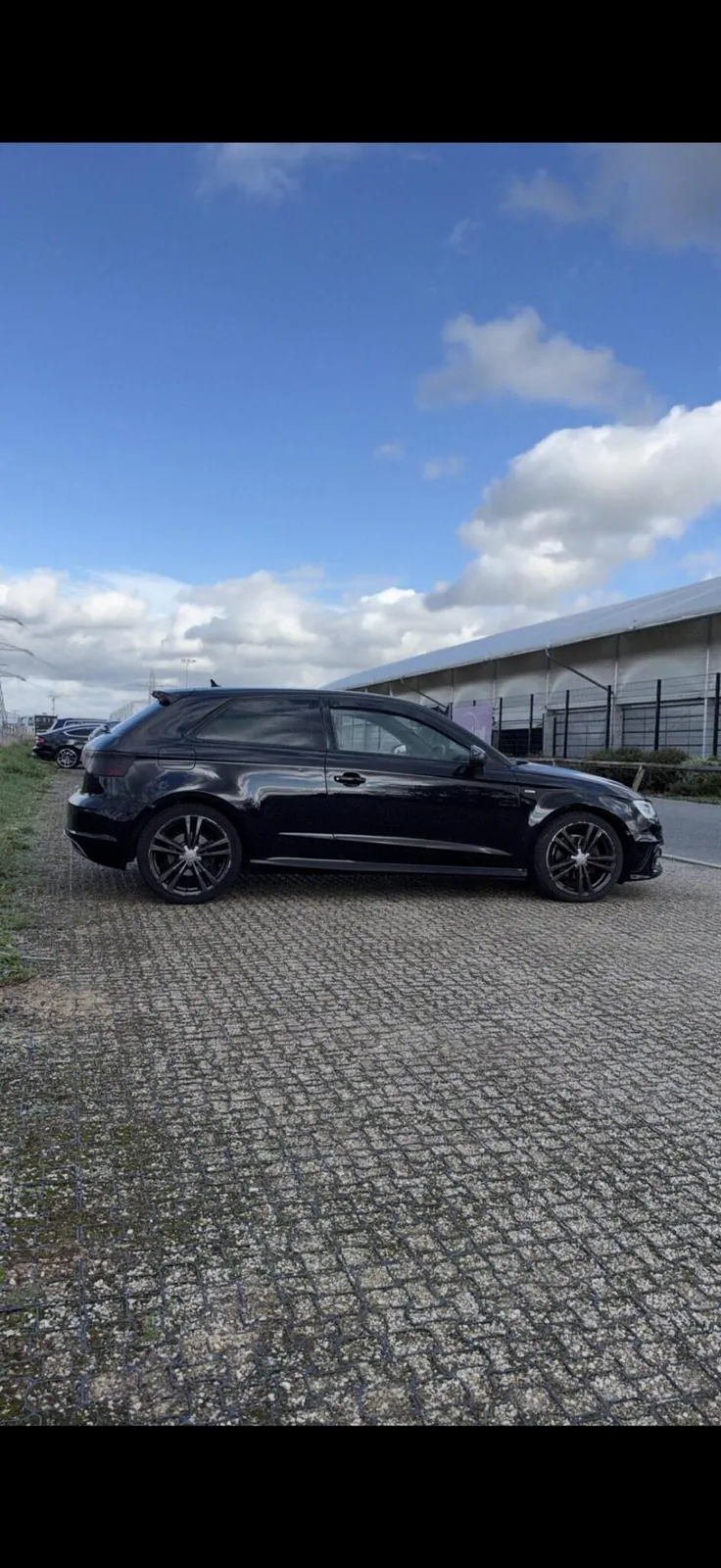 Audi A3 2015 photo 3