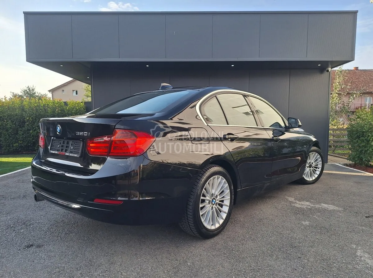 BMW 320 2014 photo 3