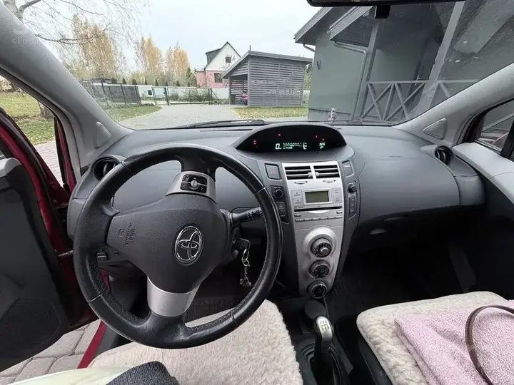 Toyota Yaris 2008 photo 5