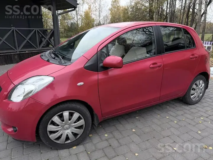 Toyota Yaris 2008 photo 2
