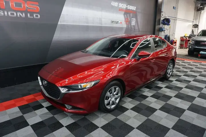 Mazda 3 2021 photo 3
