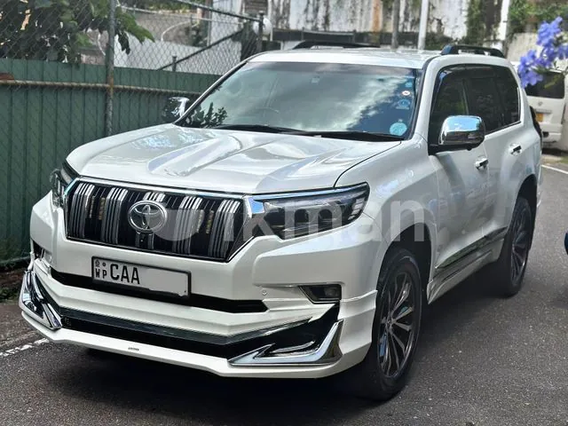 Toyota Land Cruiser Prado 2013 photo 2