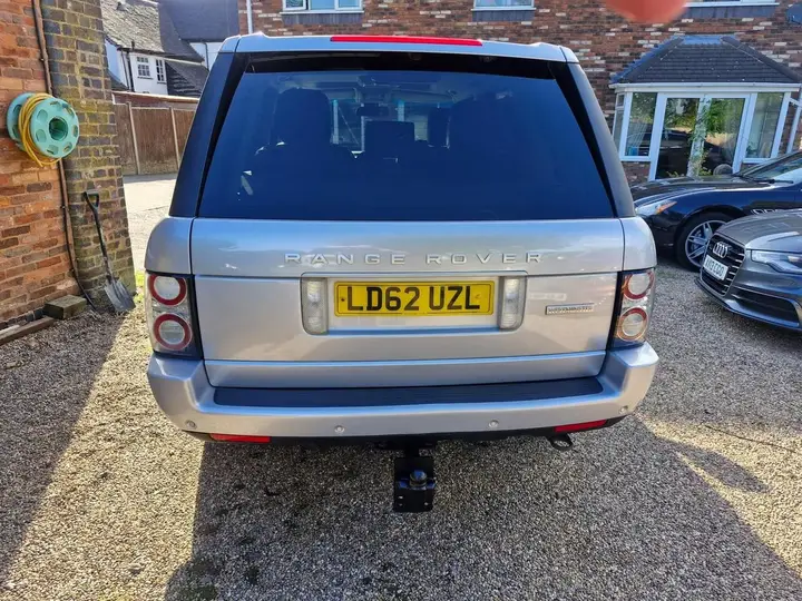 Land Rover Range Rover 2012 photo 5