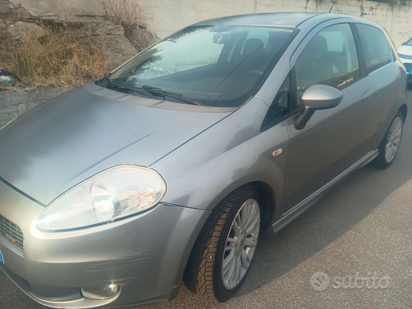 Fiat Grande Punto 2008 photo 2
