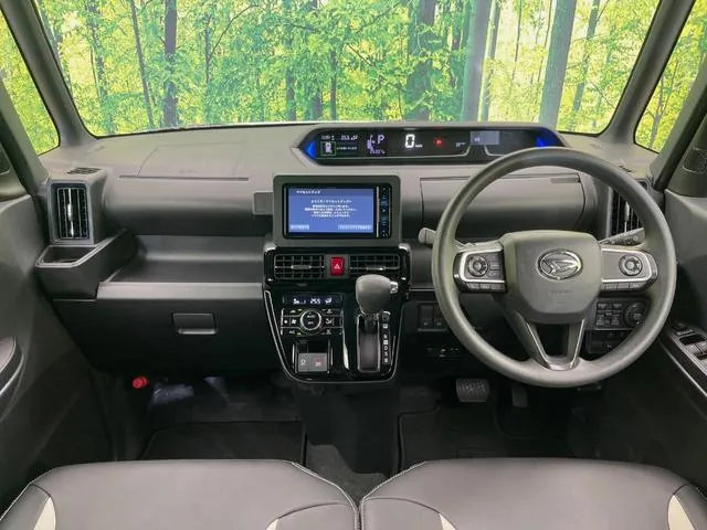 Daihatsu Tanto Custom X 2023 photo 2