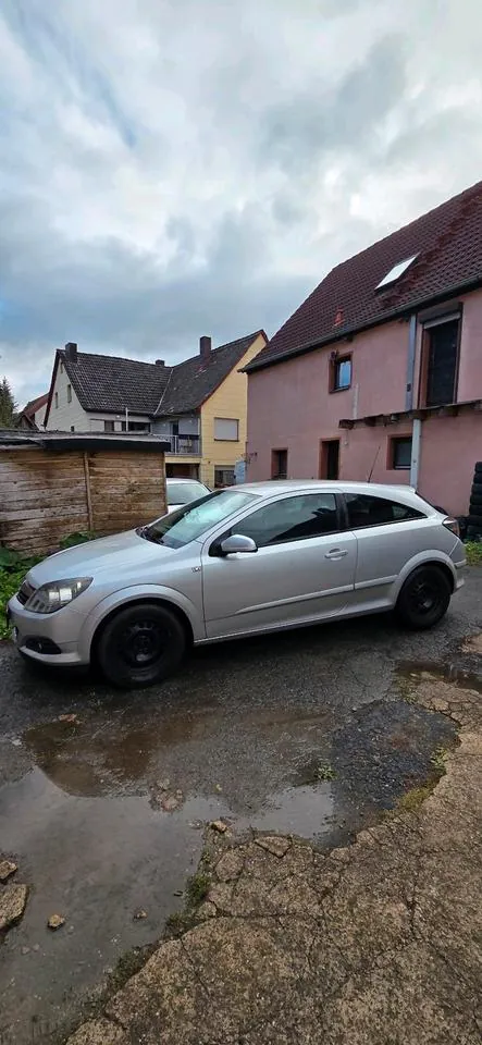 Opel Astra Gtc