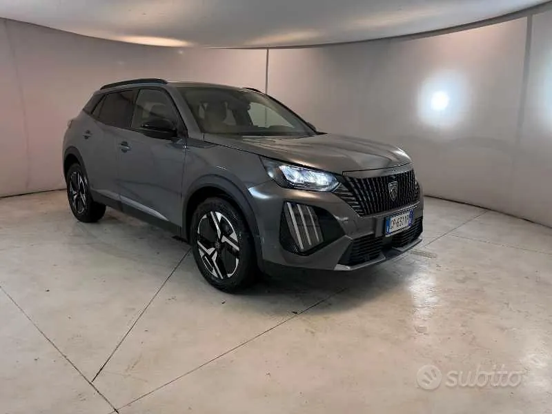 Peugeot 2008 2023 photo 3