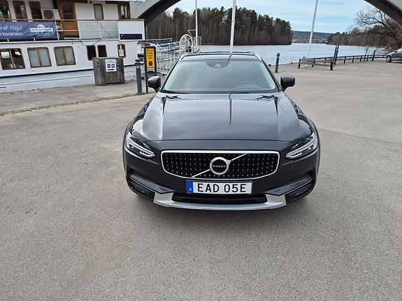 Volvo V90 Cross Country 2020 photo 2