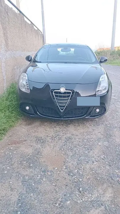 Alfa Romeo Giulietta 2011 photo 3