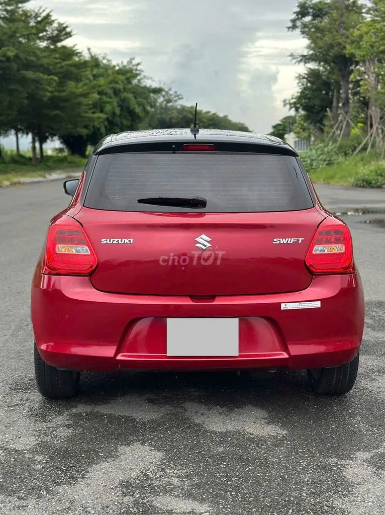 Suzuki Swift 2022 photo 3