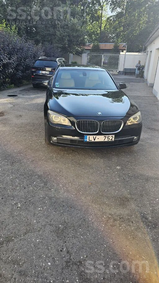 BMW 730 2009 photo 5