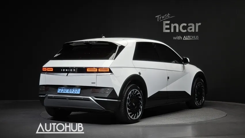 Hyundai Ioniq 5 2022 photo 2
