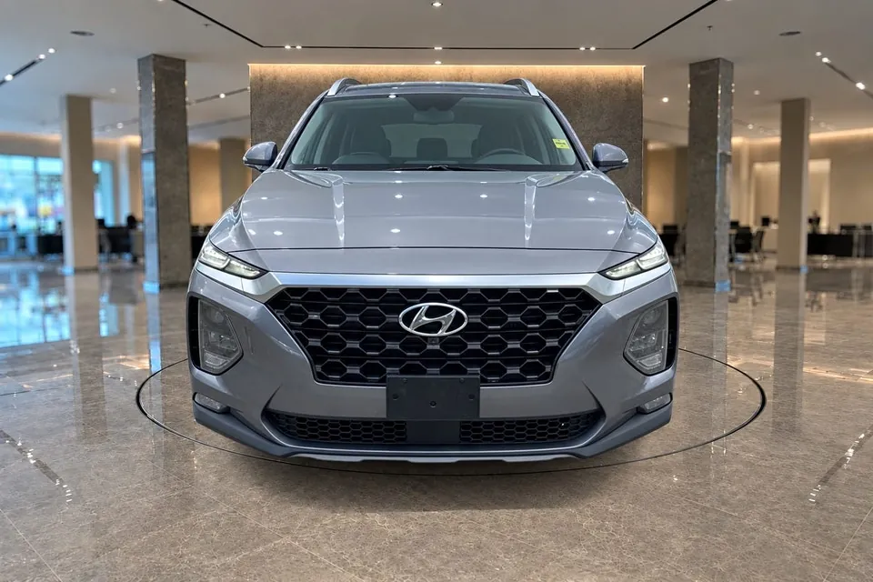 Hyundai Santa Fe 2019 photo 2