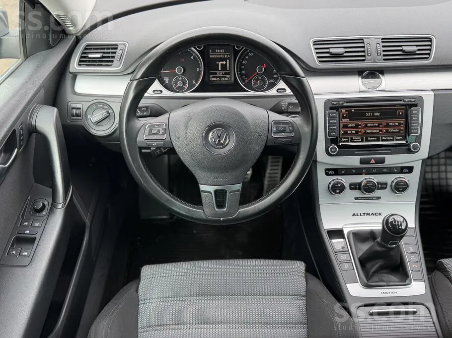 Volkswagen Passat Alltrack 2014 photo 4