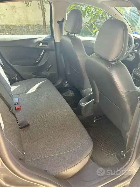 Citroen C3 2015 photo 3