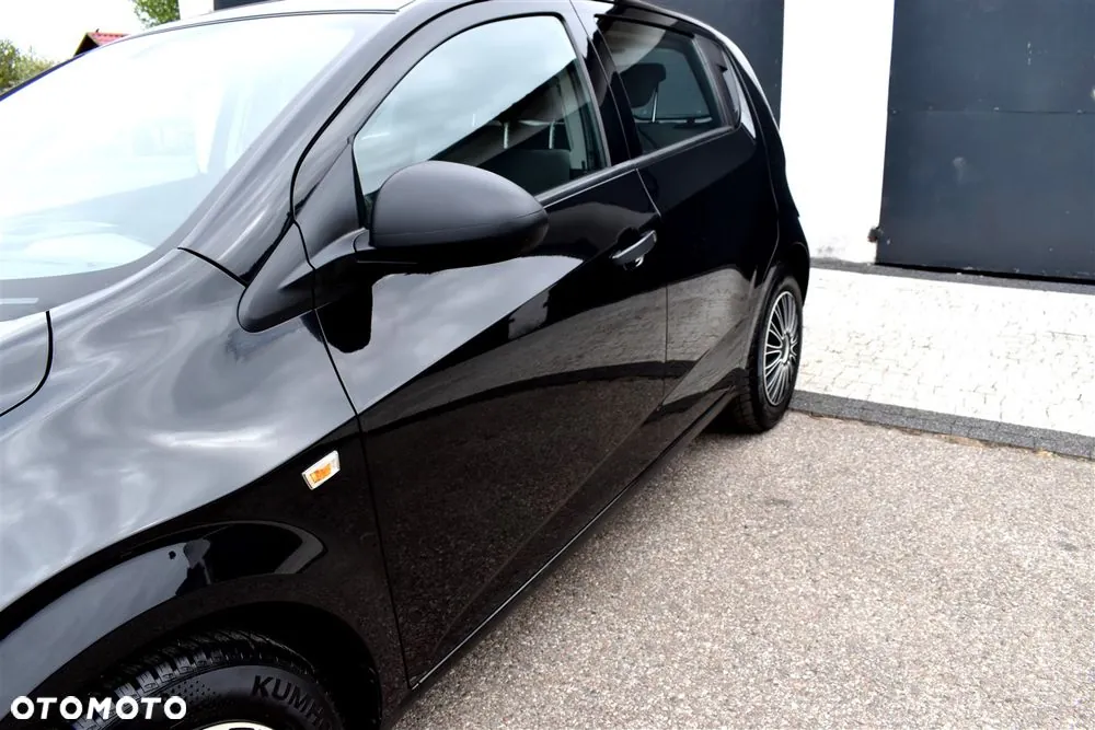 Chevrolet Aveo 2013 photo 4