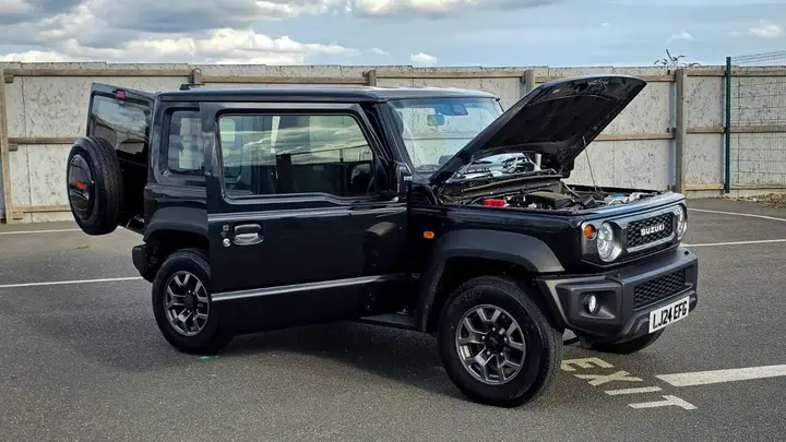 Suzuki Jimny 2024 photo 2