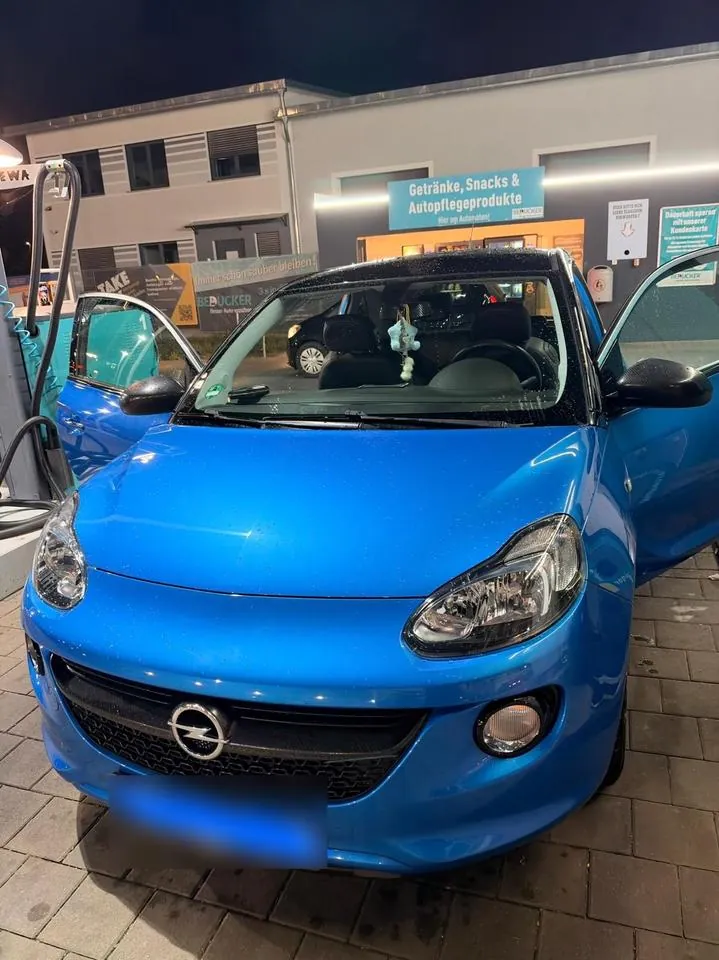 Opel Adam