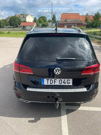 Volkswagen Golf Sportsvan 2018 photo 3