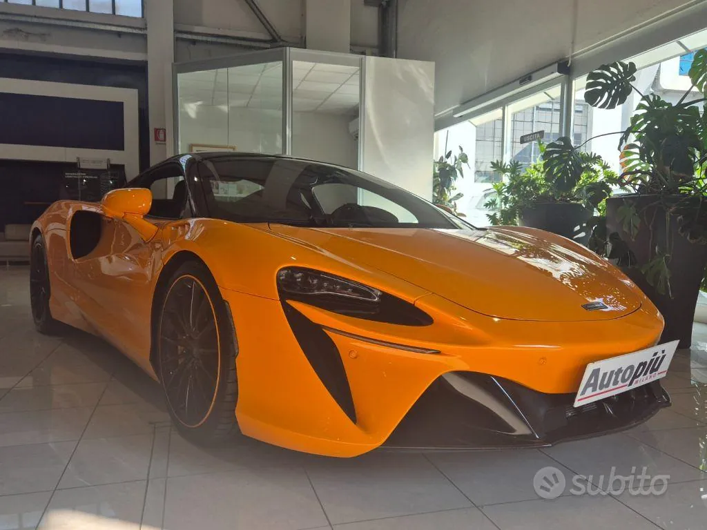 Mclaren Artura 2024 photo 3