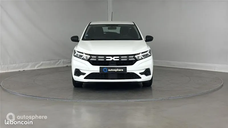 Dacia Sandero 2023 photo 2