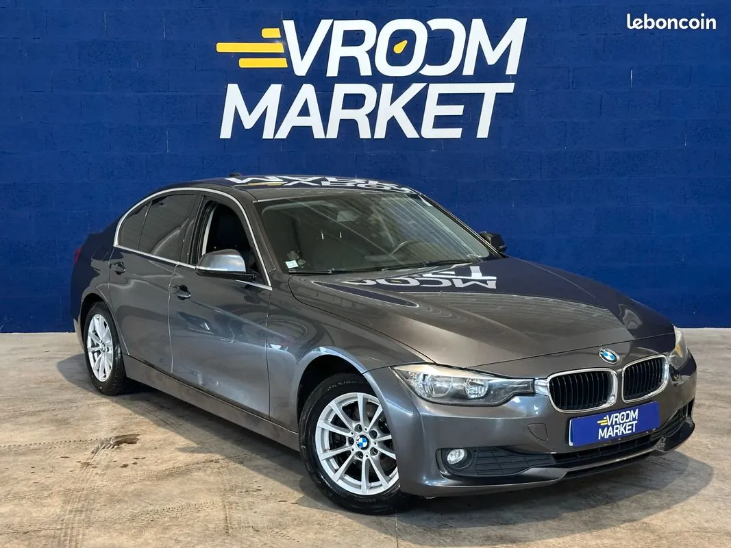 BMW 3 Series 2012 photo 2