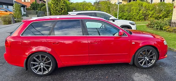Audi A4 2005 photo 2