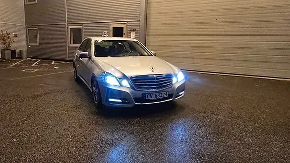 Mercedes-Benz E200 D