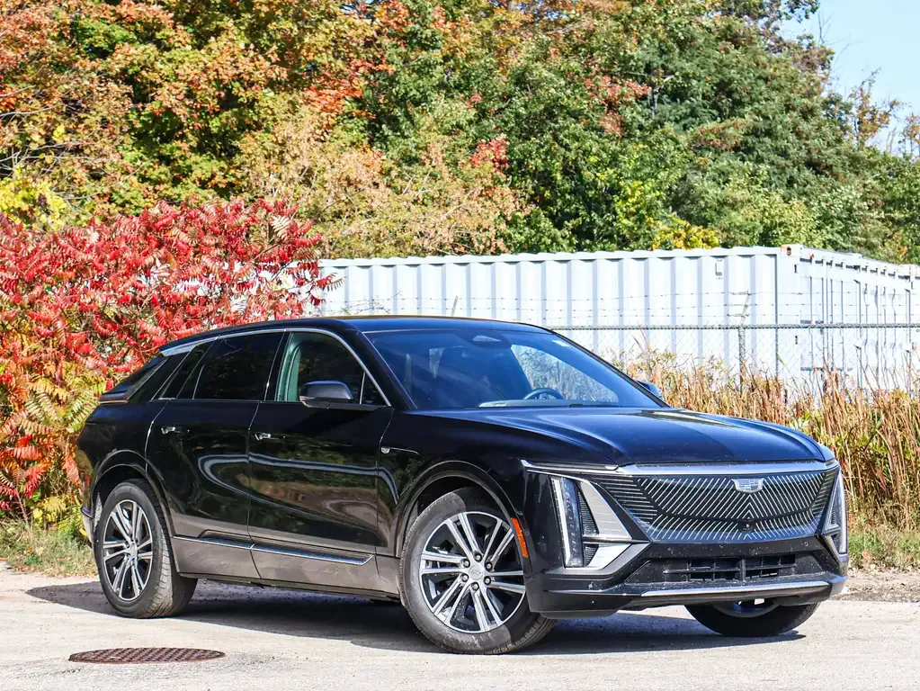Cadillac Lyriq 2024 photo 2