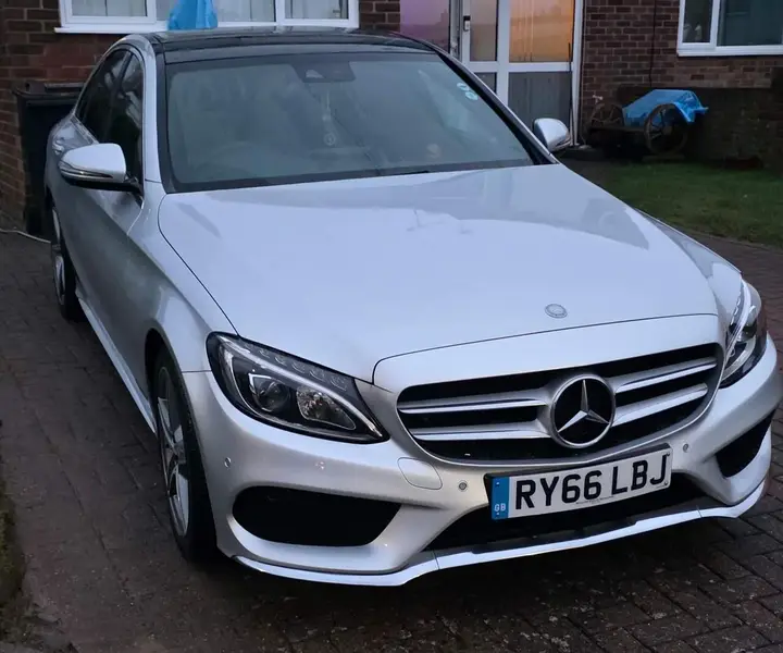 Mercedes-Benz C-Class 2016 photo 2