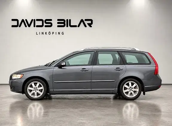 Volvo V50 2008 photo 2